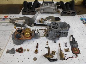 39.Démontage carburateur.