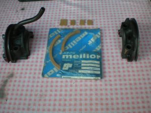 Les 4 joints sous les paliers