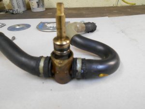 37.Remontage de la vanne graissée