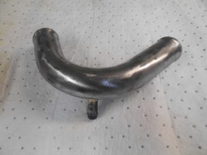 65. Durite décapée