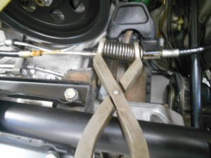 101. Pose ressort gauche