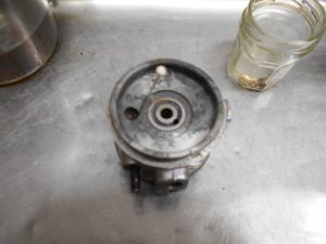 9. Dépose des rondelles et des disques.