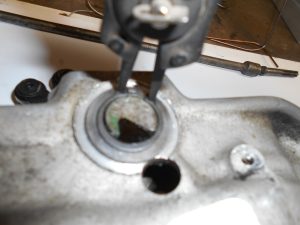 17. Pose des rondelles et du clips