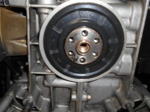 18. Old bushing after thread cutting.