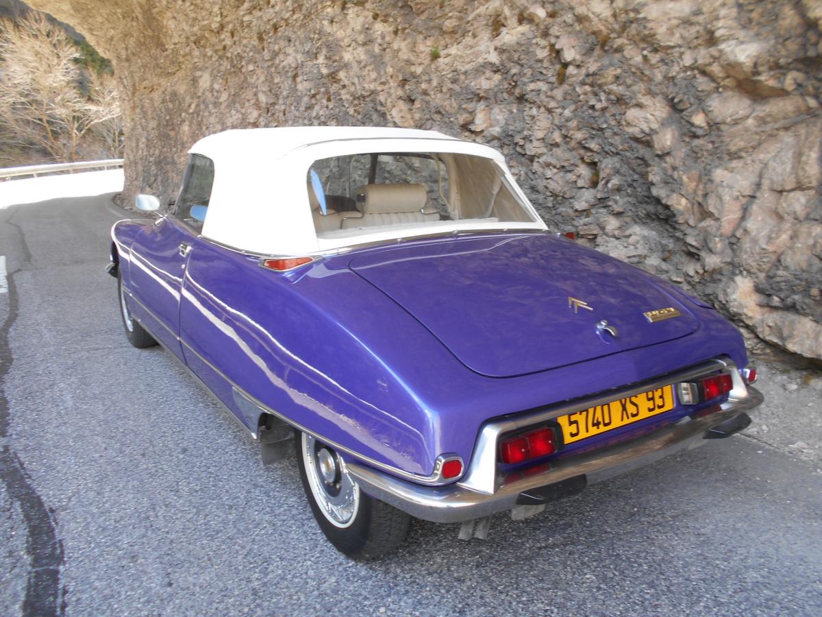 DS21 IE Cabriolet 1972 - Citromuseum, the museum of Citroën cars