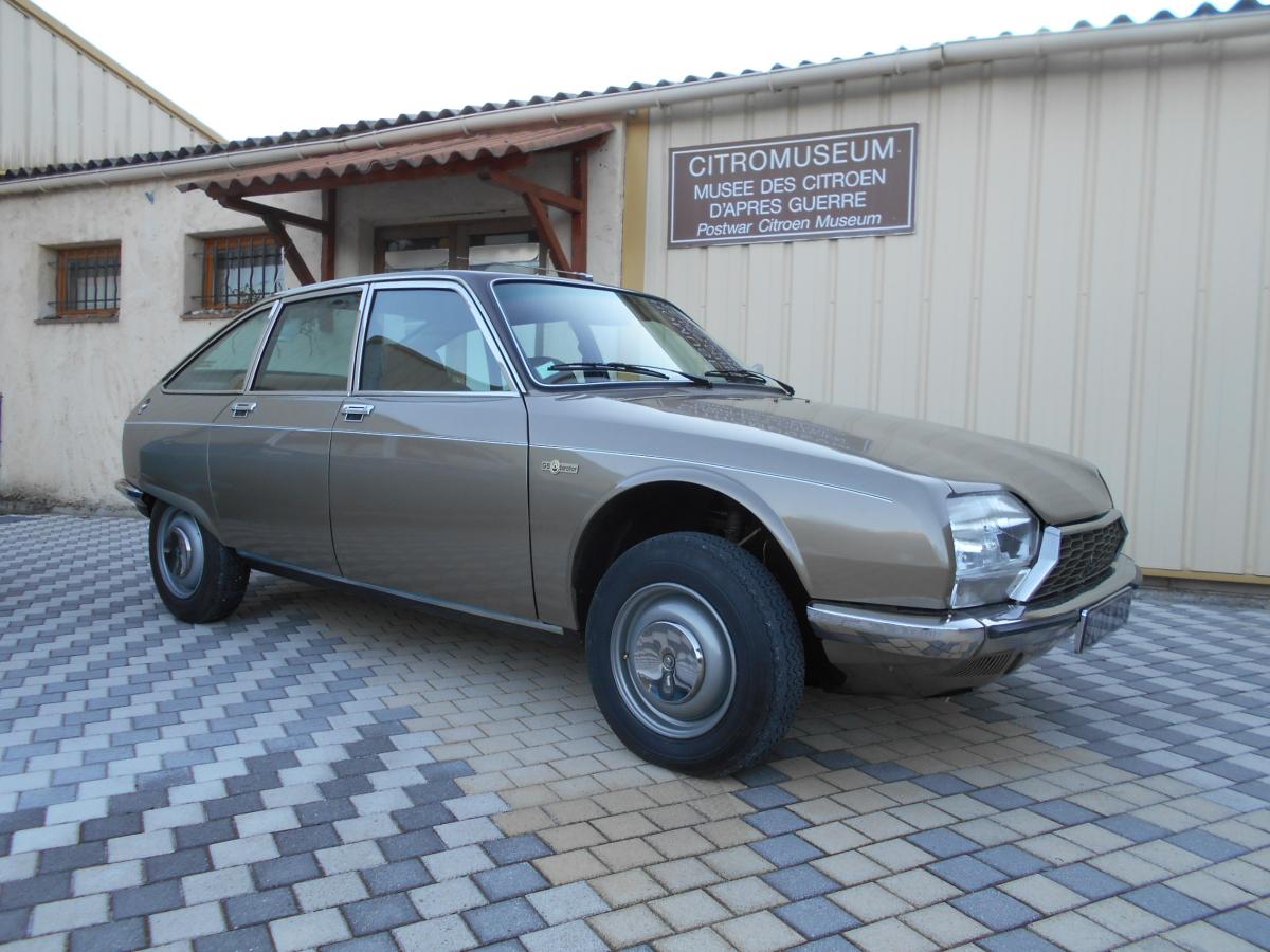 1/24 シトロエン GS BIROTOR 1974 (シャンパンゴールド) Citroën GS Birotor 1974 | Only 846 Birotors were made betwee